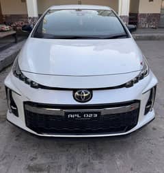 Toyota Prius PHV GR Sport 2021