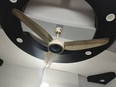 3 fans available for sale