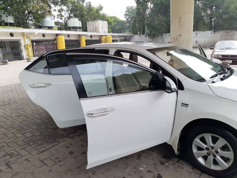 Corolla Altis 2017 Available For Rent 4