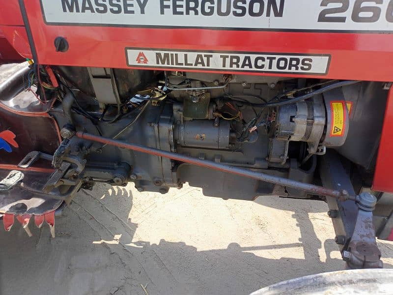Massey Ferguson tractor 2013 model 1