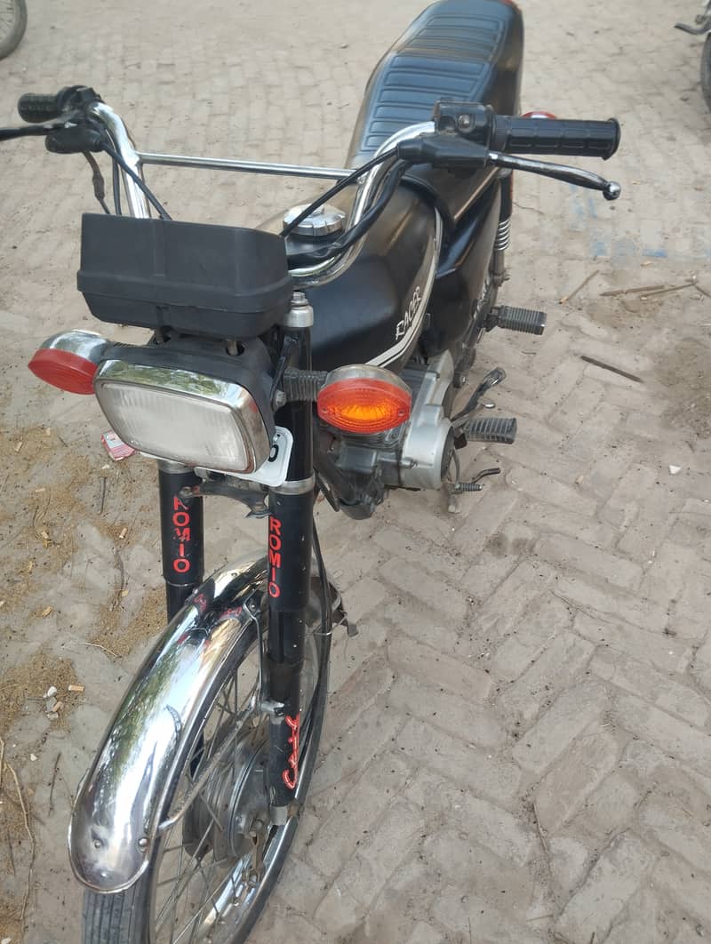 euro Honda 125cc for sell in good condition 1