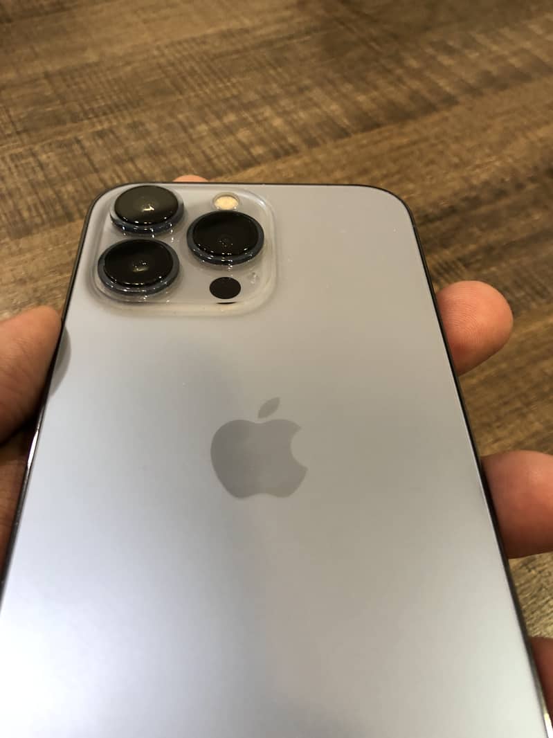 iPhone 13 PRO 256 GB NON PTA APPROVED 6