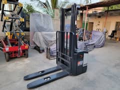CROWN 1200 Kg Fully Electric Stacker Lifter Forklift for Sale in KHI 0