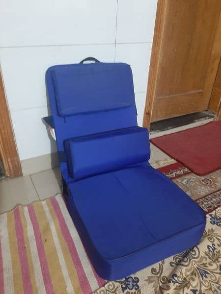 Tablighi Chair 4