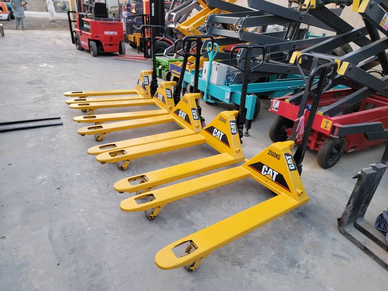 CAT Used / Refurbished Hand Pallet Trucks Lifters Forklifts for Sale 12
