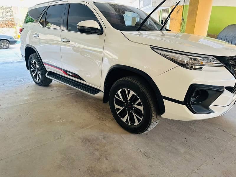 Toyota Fortuner Sigma 2021 TRD 03123128547 call me 1