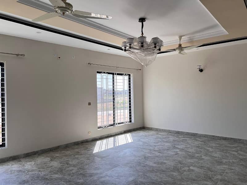 13 Marla Beautiful Designer Semi Corner House For Sale In Phase-8 Bahria Town 12