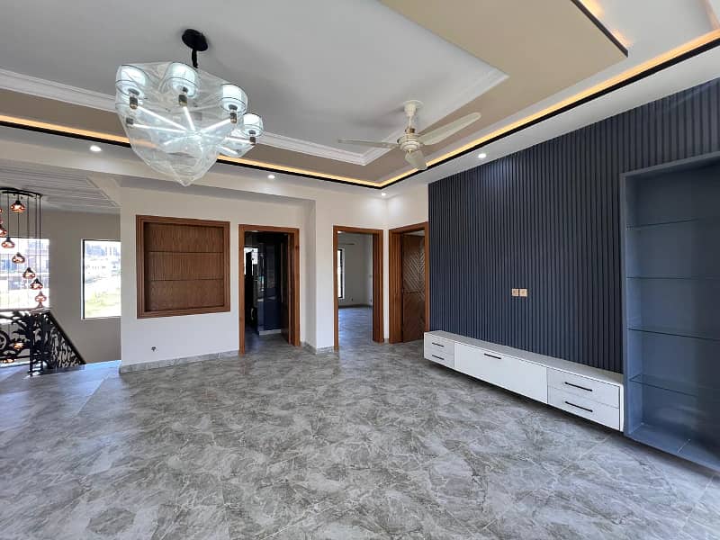13 Marla Beautiful Designer Semi Corner House For Sale In Phase-8 Bahria Town 28