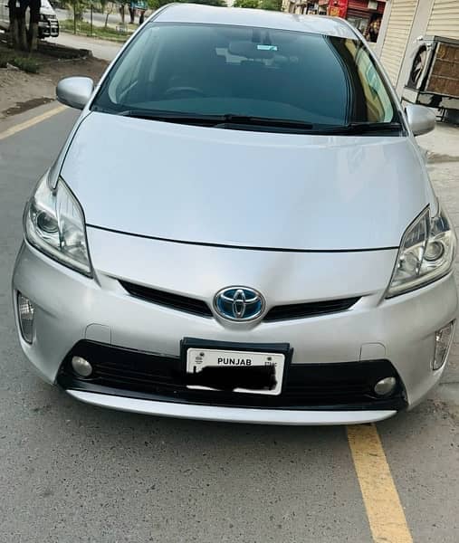 Toyota Prius 2015 Exchange posible 1