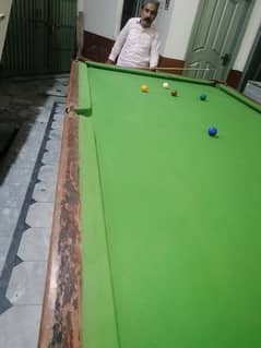 Table snooker