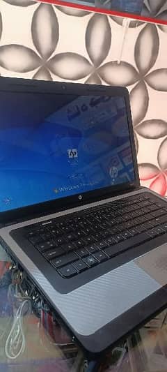 Hp lap top for sale 4gb/160gb 0