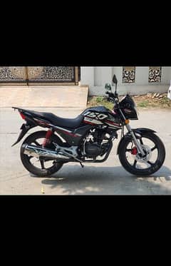 Honda Cb 150f Black immaculate condition look like show room condition