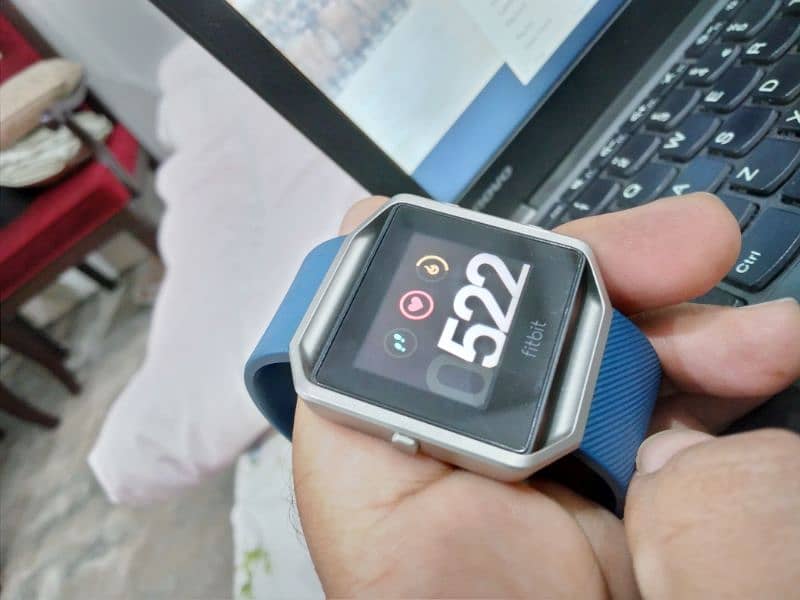 Fitbit Blaze Smartwatch 1