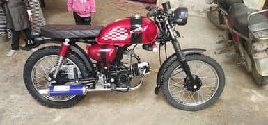 70cc bike modified ki hea engin k parts k sath sath har chiz  new dali