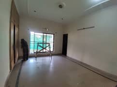 1-Kanal Beautiful Upper Portion With 3-Bed Rooms In Phase-1 DHA