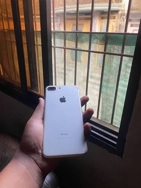 iPhone 7 Plus pta approve 128gb battery health 100% 4
