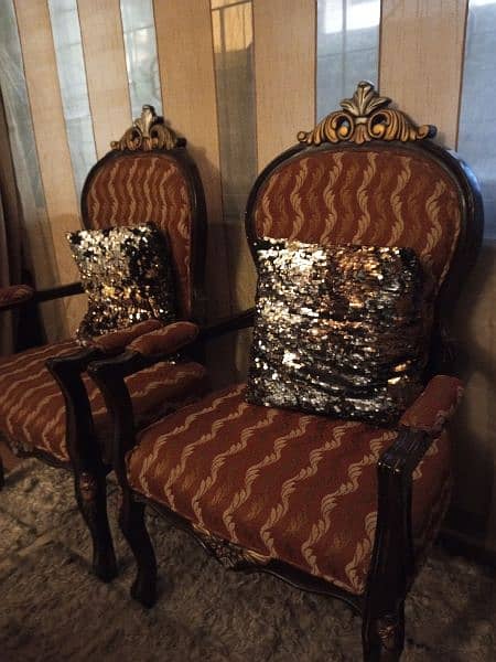 2 coffee chair in a good condition 2