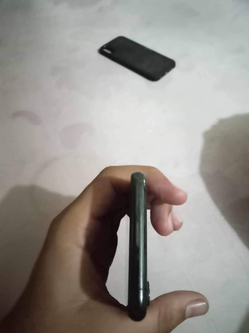 Iphone XS non pta black colour 4