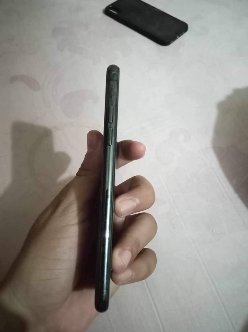 Iphone XS non pta black colour 5