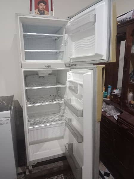 Dawlance fridge for sale 5