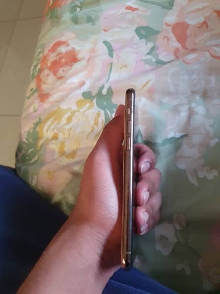 iPhone 11 Pro 64 GB PTA Approved 7