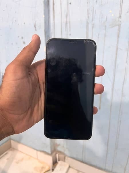 iphone 11 pro max dual physical approved conditioning 10/8 256gb 4