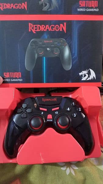 RedDragon G807 Wired Gamepad - Slightly Used, Like New! 1