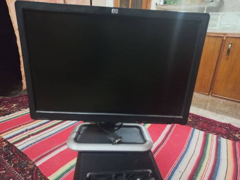 Dell T7500 gaming PC  with graphic card 2