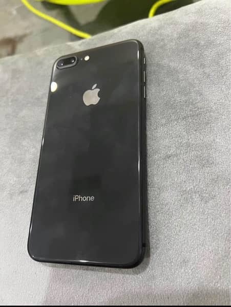 iPhone 8 plus 64gb Pta approved 3