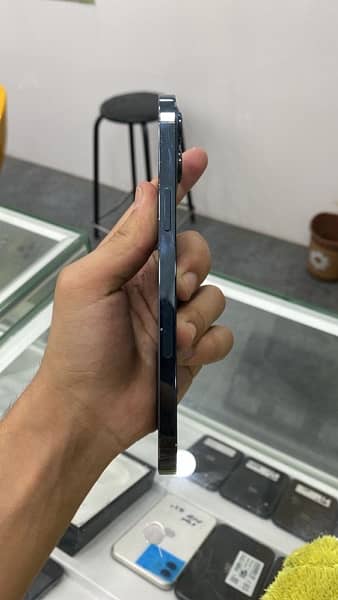 Iphone 12 pro max 128 gb pta approved 3