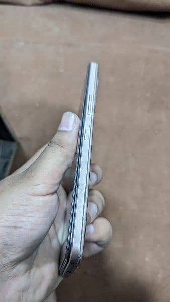 Infinix note 12.6 /128  rose gold with box 4