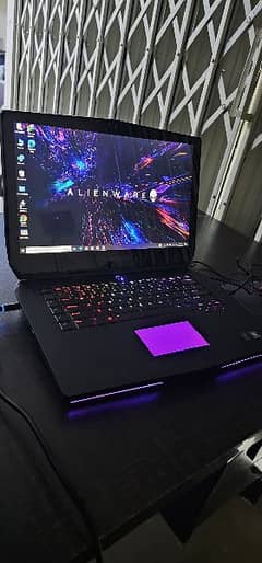 Dell Alienware 18" Gaming Laptop