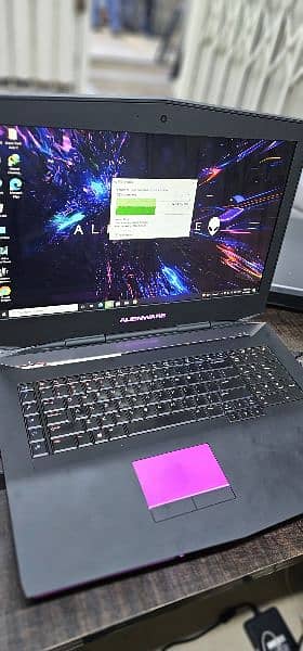 Dell Alienware 18" Gaming Laptop 5