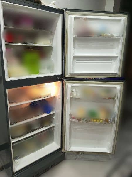 PEL Refrigerator Model PRDI 160 (Freezer+Fridge) 3