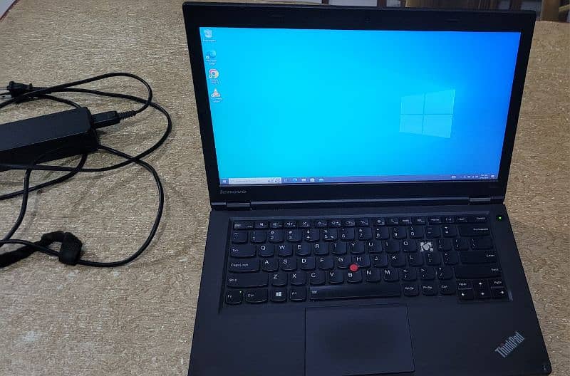 Lenovo ThinkPad I5 4th generation 9
