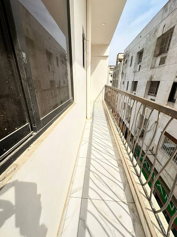 A 1400 Square Feet Flat Has Landed On Market In DHA Phase 5 Of Karachi 10