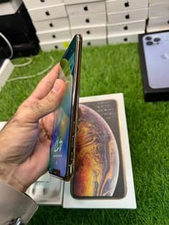 iphone xs max 256 GB PTA approved my WhatsApp 0349==1985=949