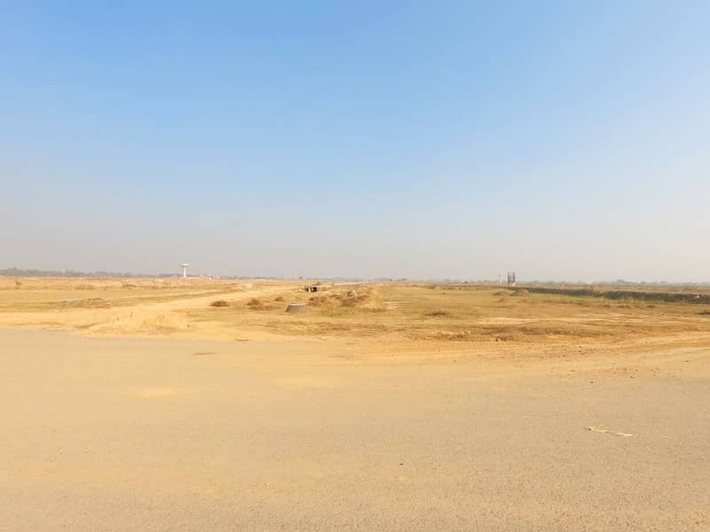 On Excellent Location Residential Plot Of 5 Marla In LDA City For Sale 2