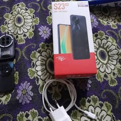 itel s23 16gb ram 128gb rom all ok with box  charger 10/10 read ad