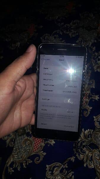 iphone 8 plus 64gb all ok set koi fault nhi h finger ok 2