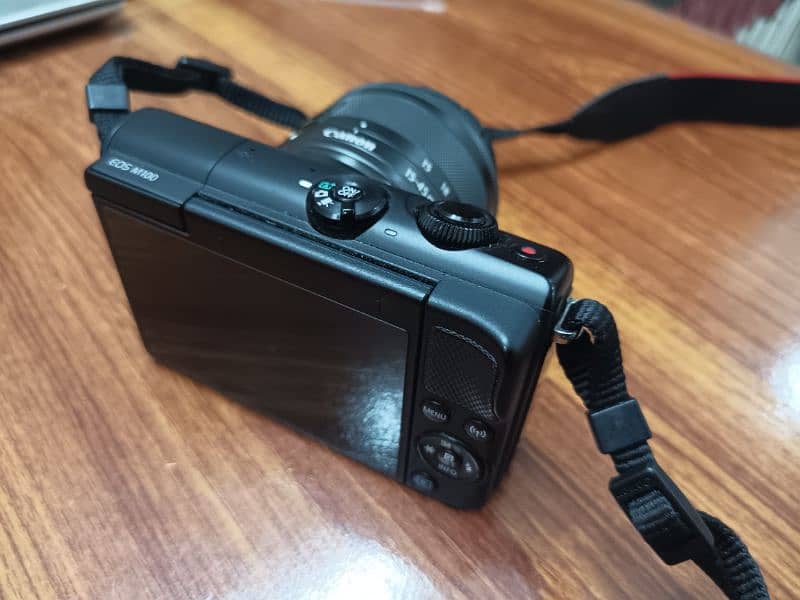Canon EOS M100 Mirrorless Camera 2