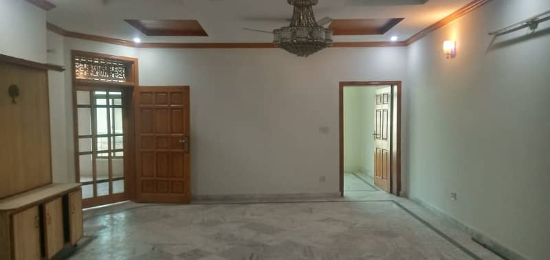 House available for sale in G-15 Islamabad 4