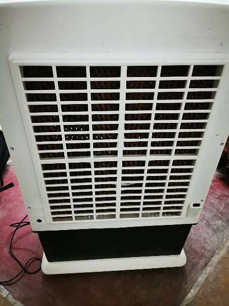 Best air cooler with water pump 3