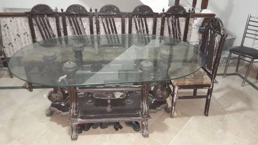 Dining table with chairs need polish rest excellent wooden 3