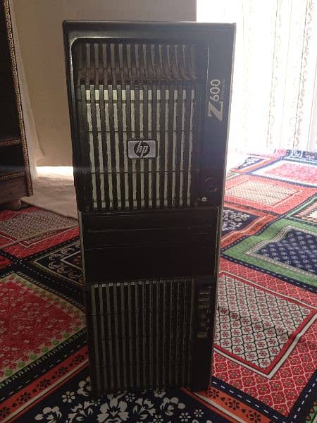 HP - PC z600 9