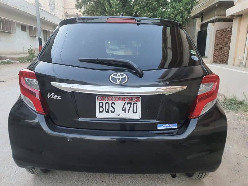 Toyota Vitz 2015 2