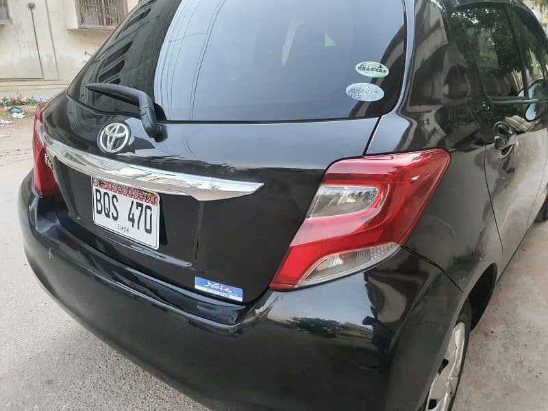 Toyota Vitz 2015 14