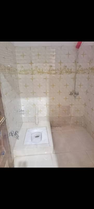 Ghouri town 4c1 House For Rent 4
