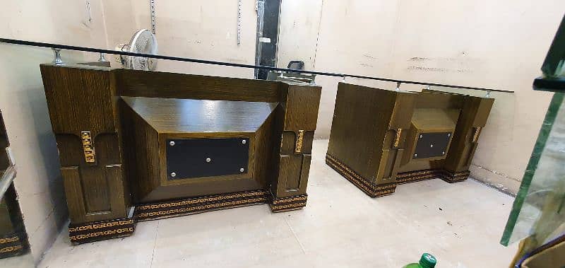 2 office tables size ( 48 inch length × 30 ) × 30 height 7