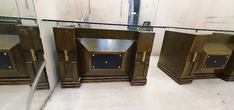 2 office tables size ( 48 inch length × 30 ) × 30 height 8